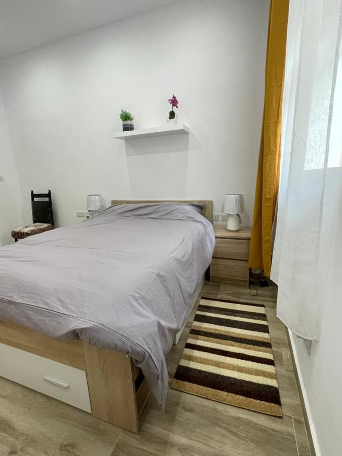 New Two Bedroom Flat Kamila On A Dwell Слима Екстериор снимка